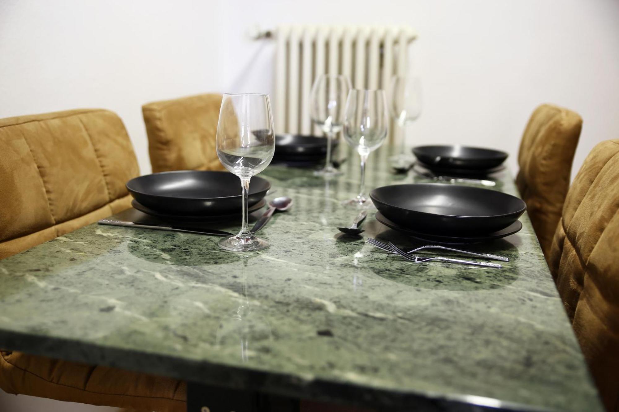 Zentrale Ferienwohnung Trier-Euren Mit Heimkino, Kueche, Wallbox & Kostenlose Fahrraeder المظهر الخارجي الصورة