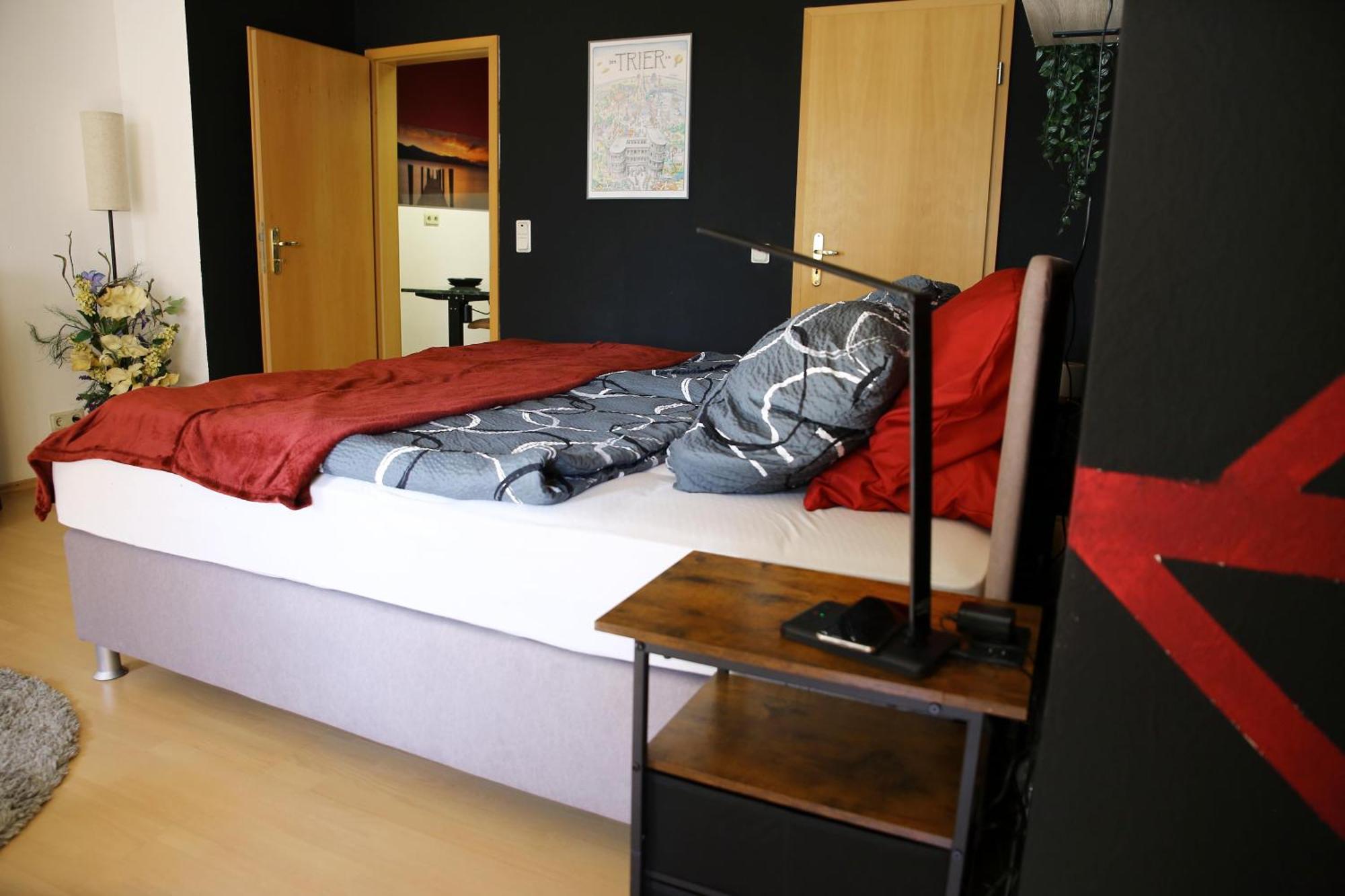 Zentrale Ferienwohnung Trier-Euren Mit Heimkino, Kueche, Wallbox & Kostenlose Fahrraeder المظهر الخارجي الصورة