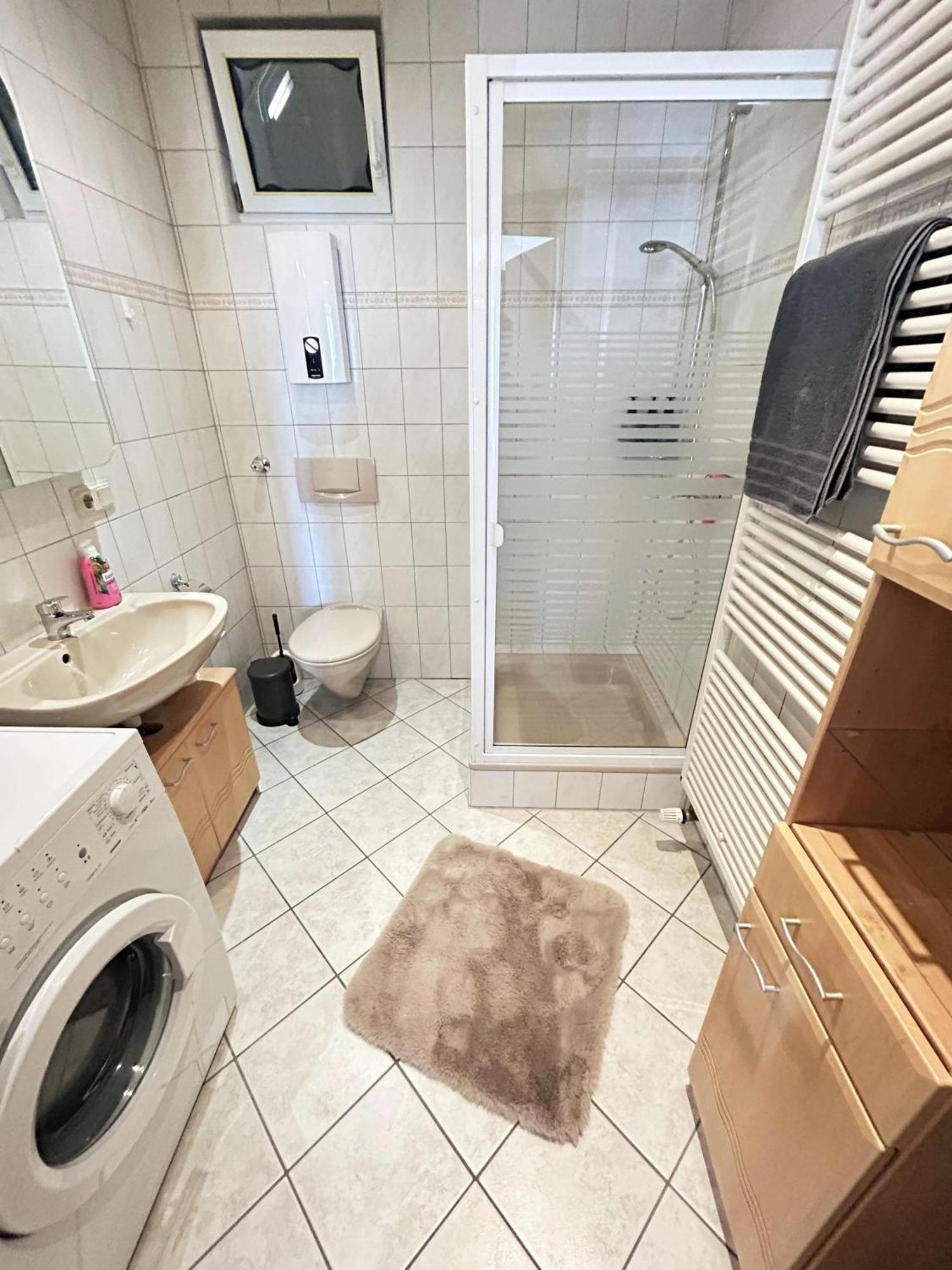 Zentrale Ferienwohnung Trier-Euren Mit Heimkino, Kueche, Wallbox & Kostenlose Fahrraeder المظهر الخارجي الصورة